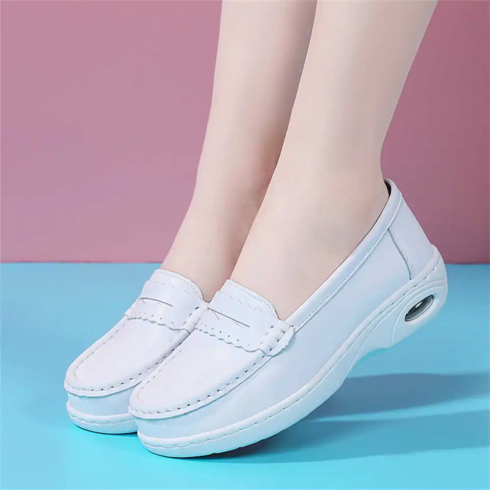 Chunky White Sole Heel Shoes O - Sewing Industry ulasan dan harga